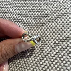 Infinity ring